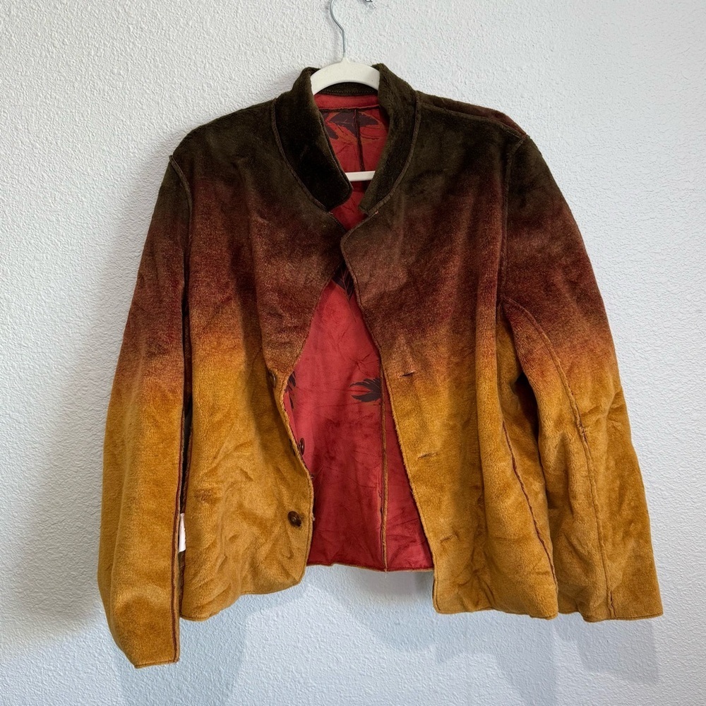 VTG Reversible Jacket Red Faux Suede + Fur Casual Button Up Boho Artsy Leaf L - Picture 10 of 14